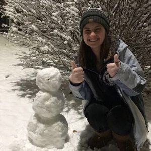 Meet your Posher, Lydia